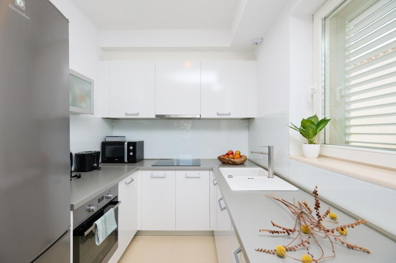 Apartment Beachfront Luxury Complex 2bd Sunset Dubrovnik