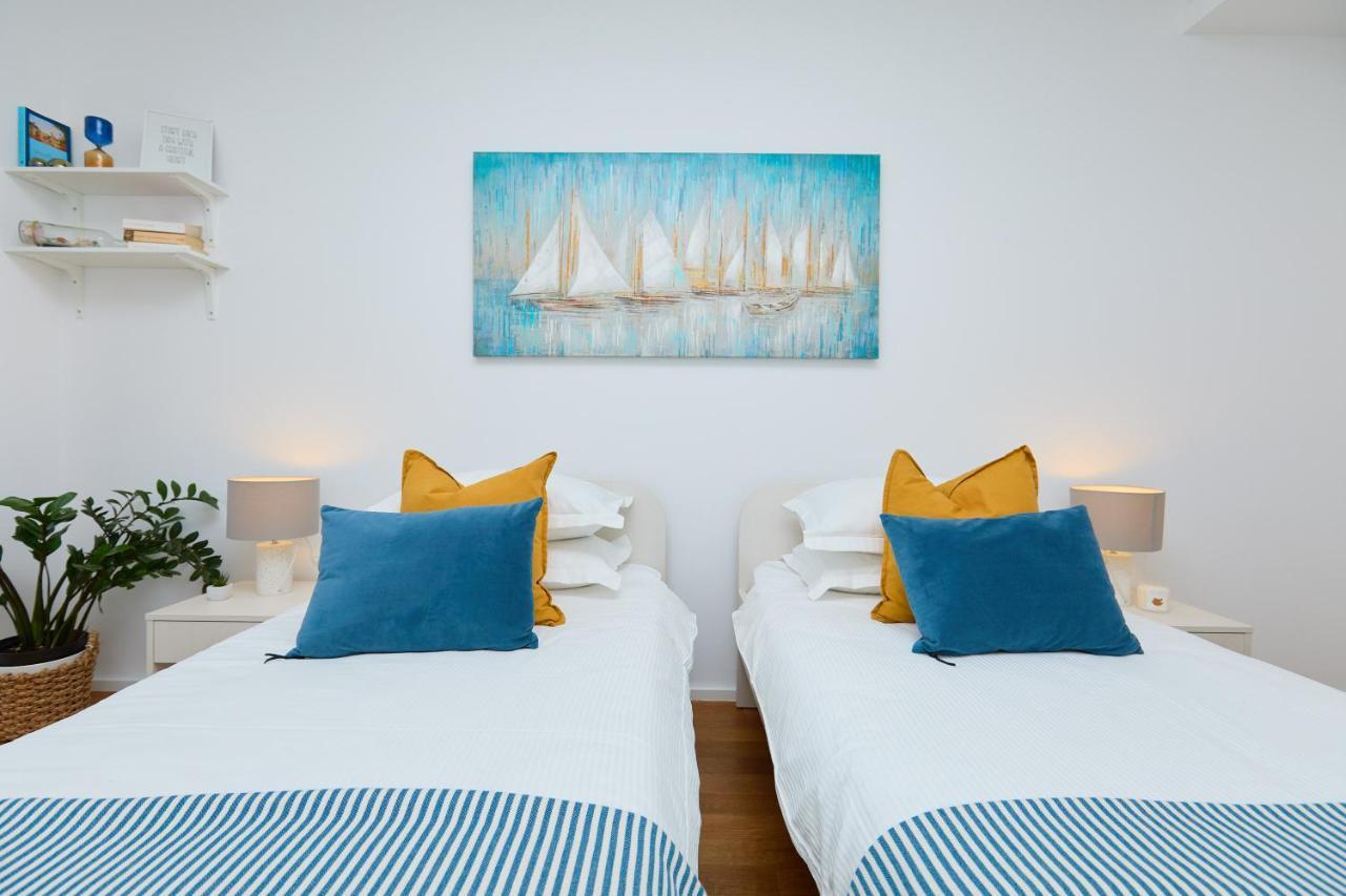 Beachfront Luxury Complex 2bd Sunset Apartment *