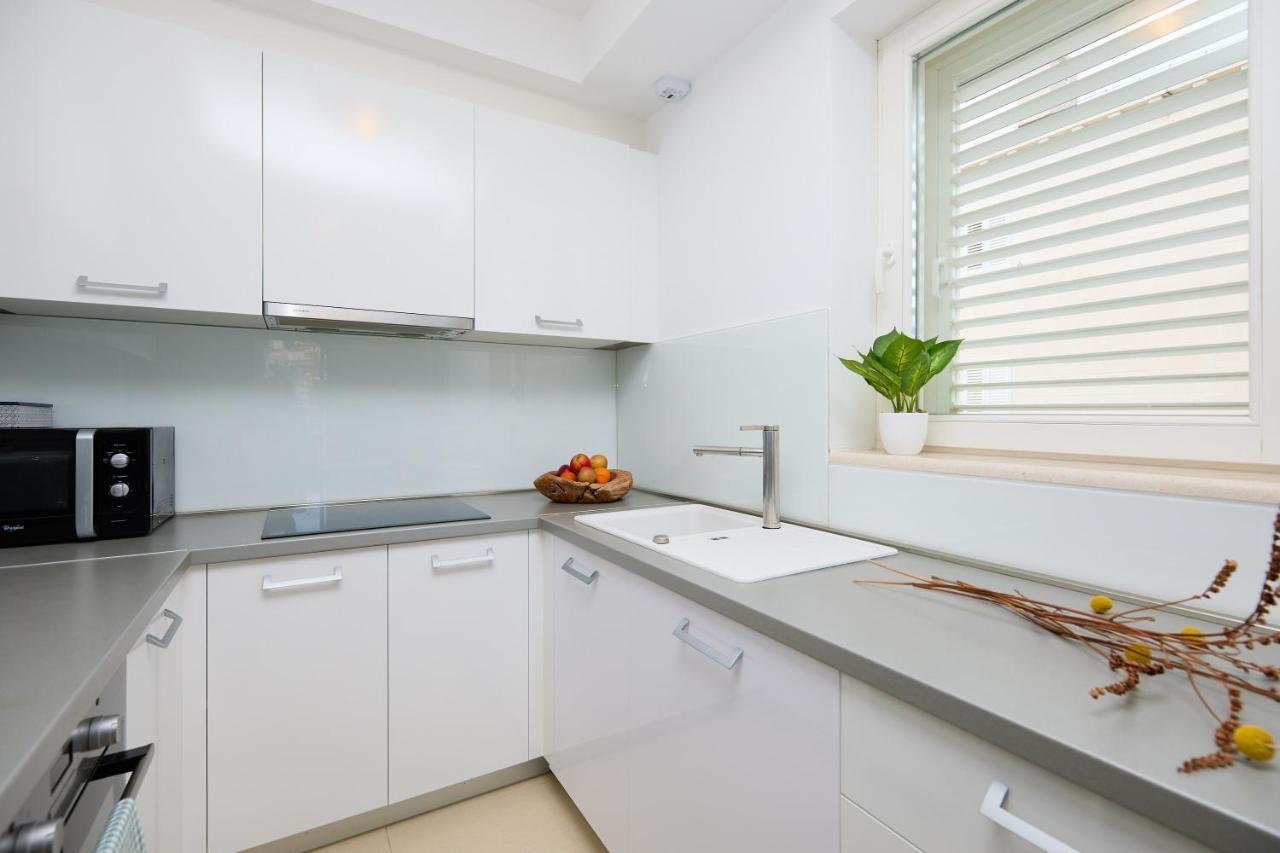 Beachfront Luxury Complex 2bd Sunset Apartma *